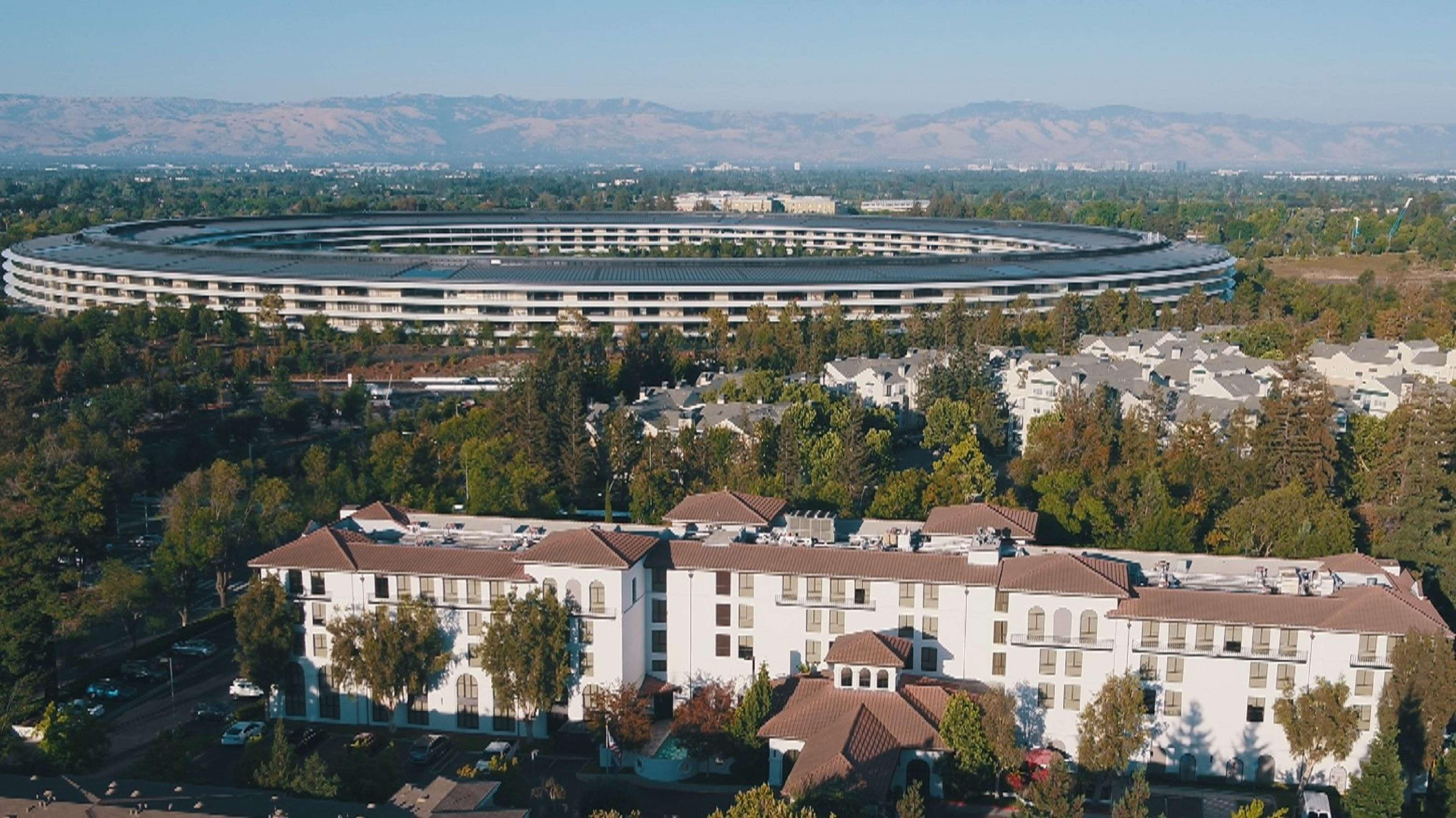 Hilton Garden Inn Cupertino Bagian luar foto