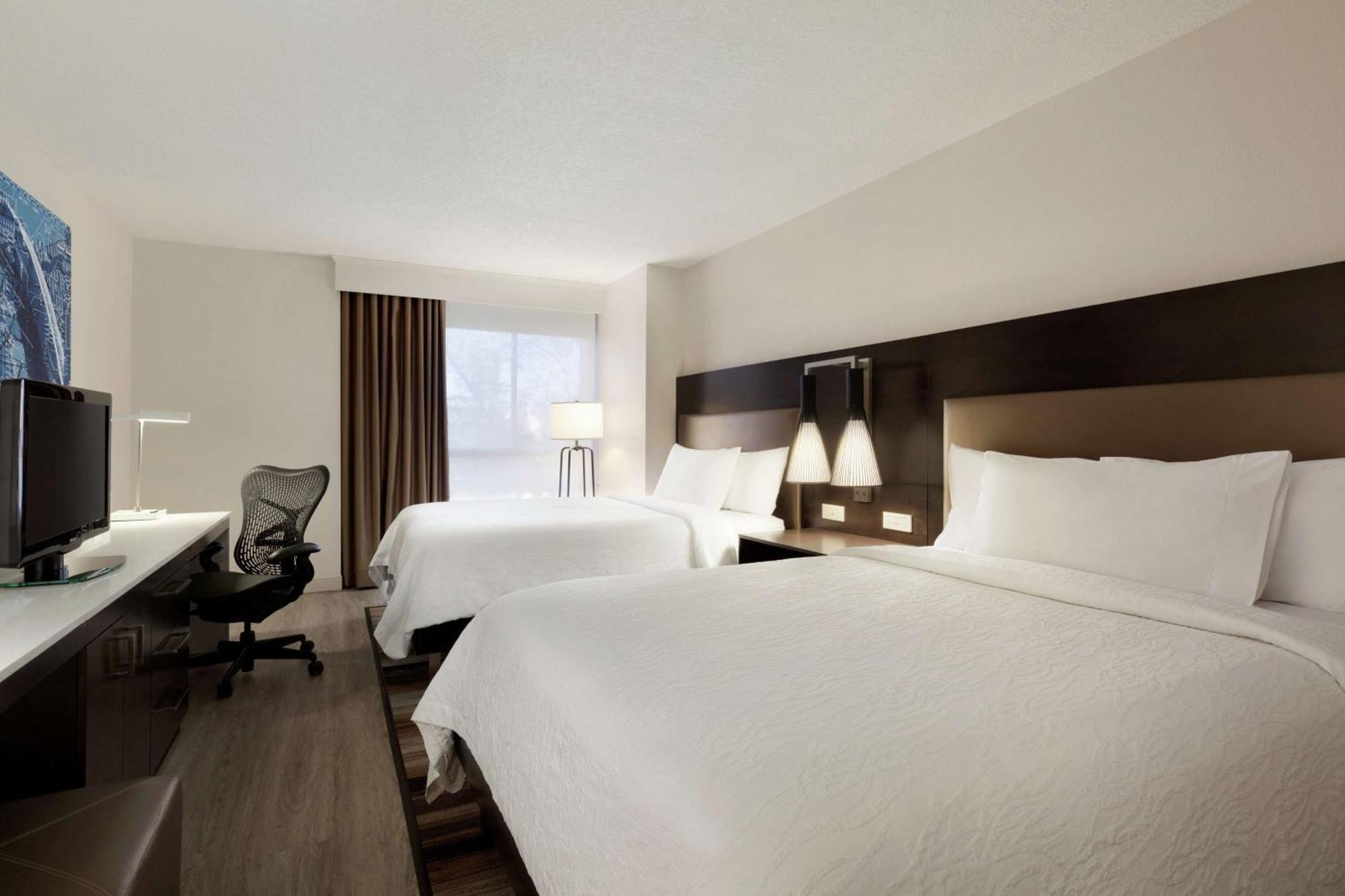 Hilton Garden Inn Cupertino Bagian luar foto