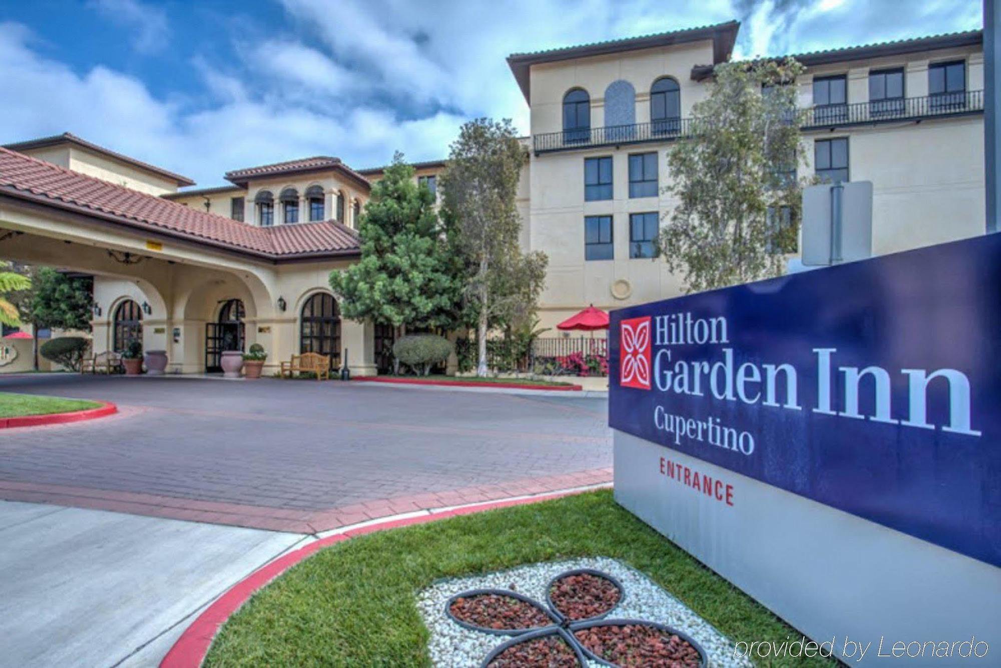 Hilton Garden Inn Cupertino Bagian luar foto