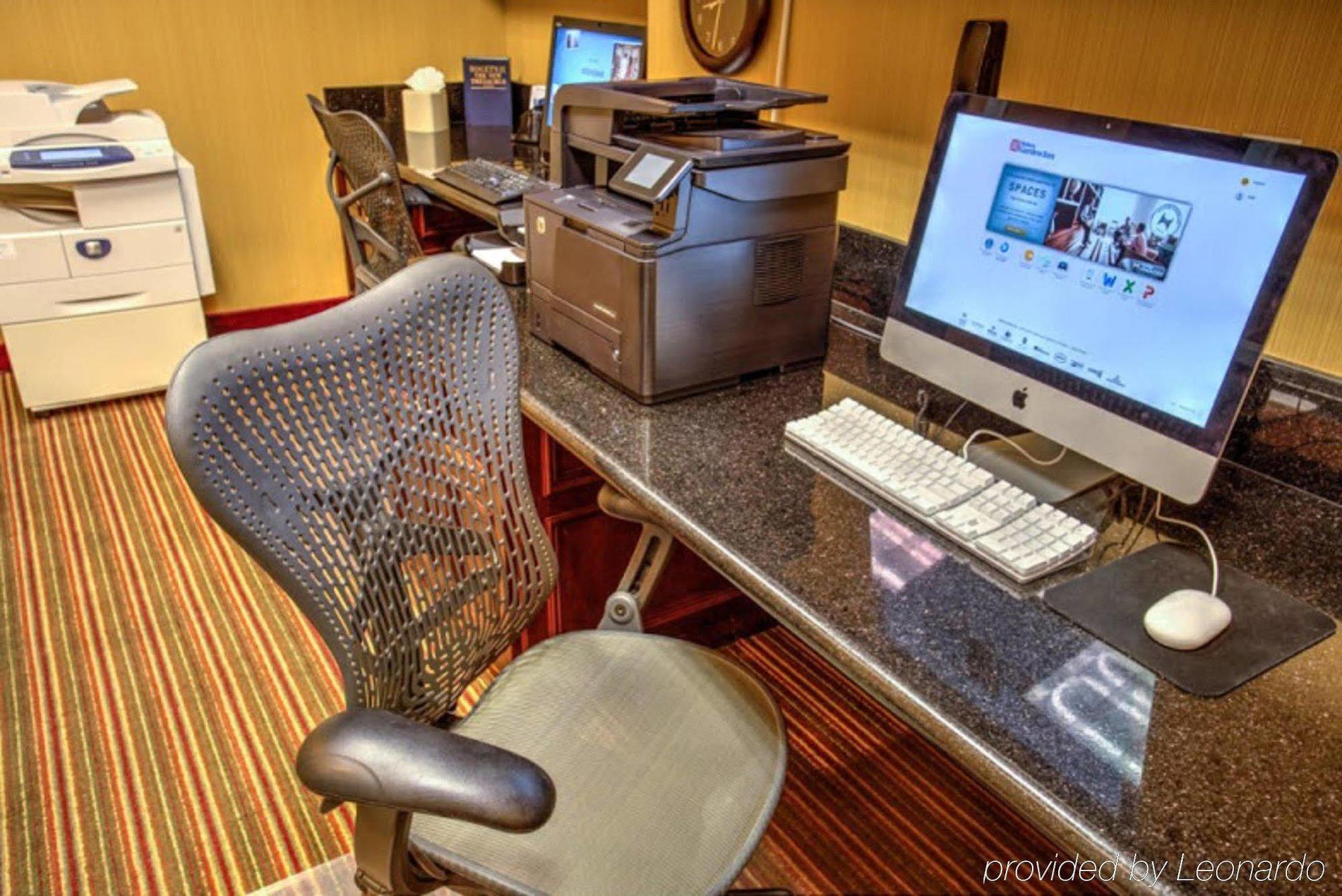 Hilton Garden Inn Cupertino Bagian luar foto